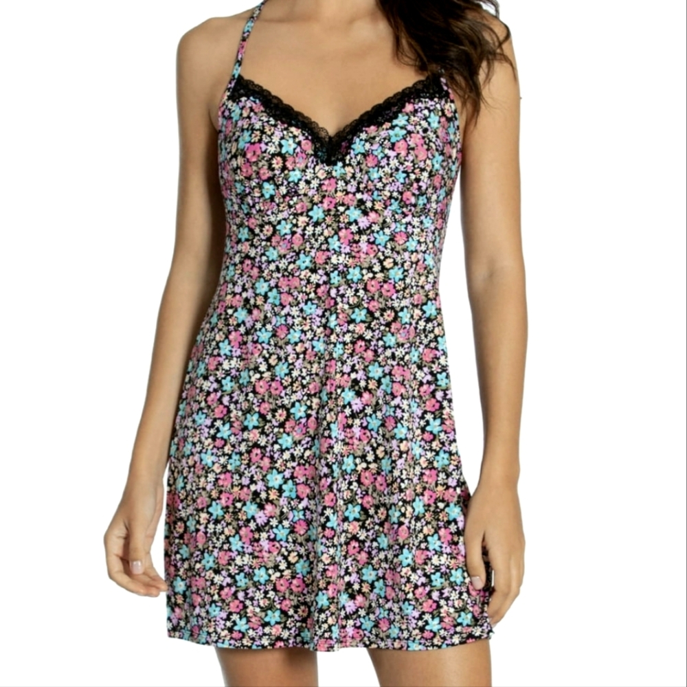 (3/$25) Secret Treasure Floral Gown